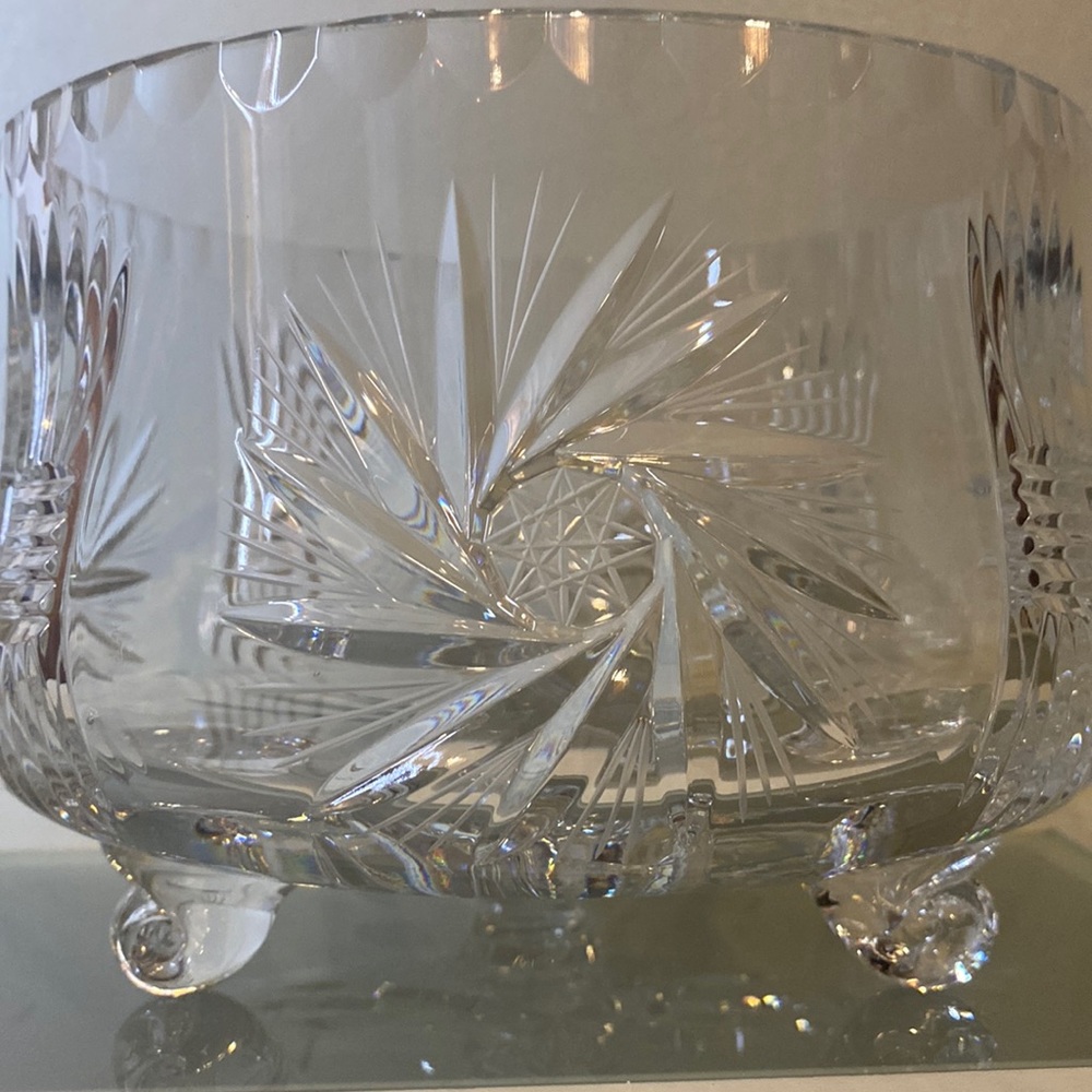Vintage Bohemian Crystal Whirling Star Footed Candy Bowl Pinwheel Serving Dish - Picture 4 of 16